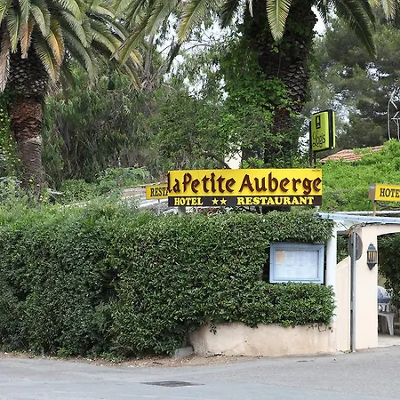 Hotel La Petite